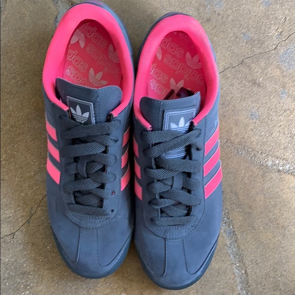 adidas Shoes - Adidas original Samoa sneakers